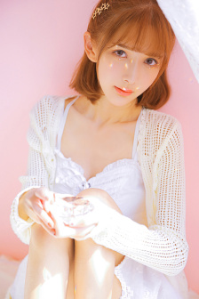 美男脱去校服时全集